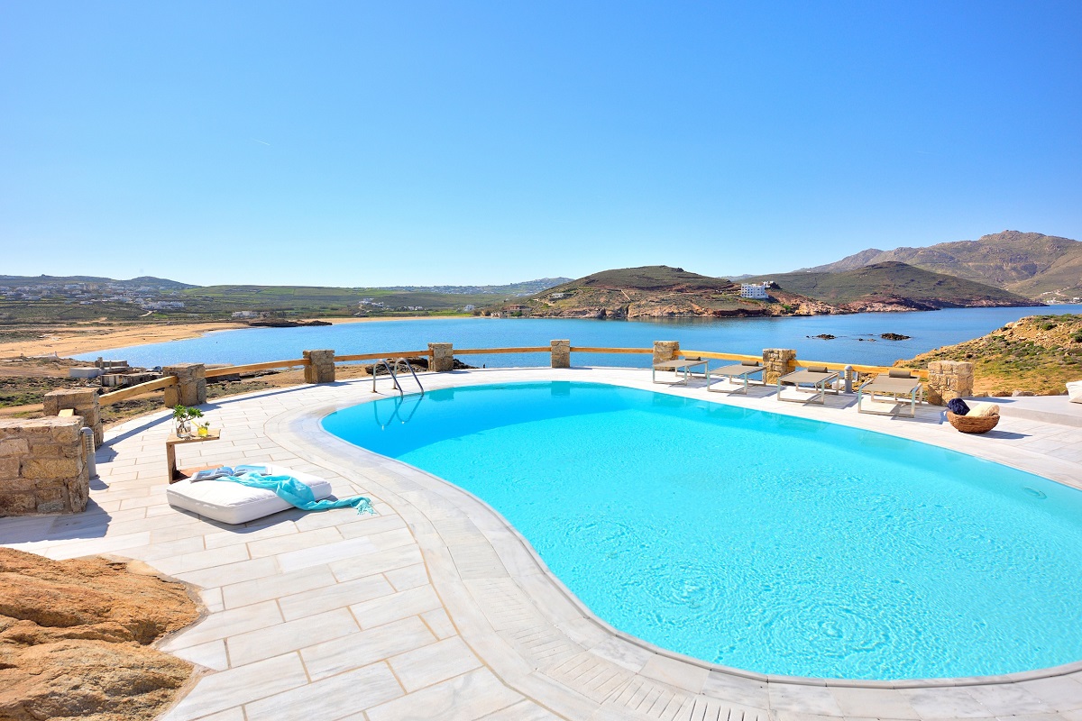 beautiful sea-view villa mykonos for rent